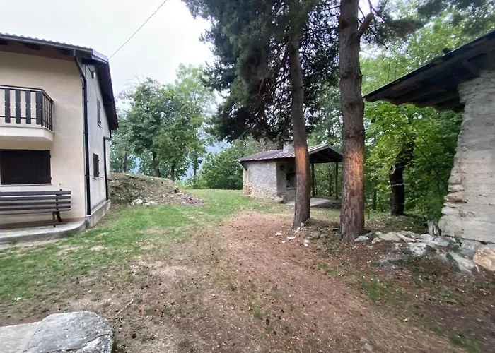 Casa de Férias Secou D'fredu - La Casa Nel Bosco San Damiano Macra